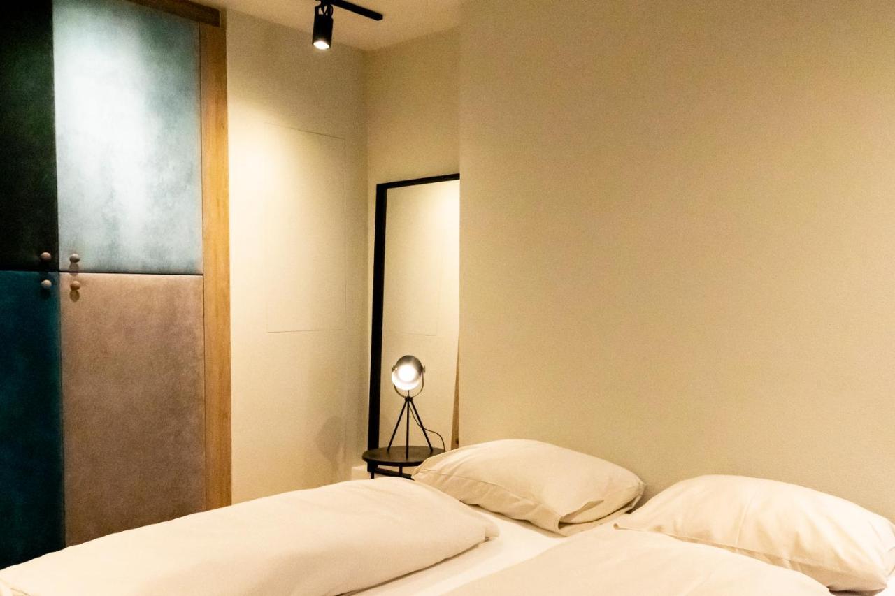 Roomie Alps Design Hostel 키츠부헬 외부 사진