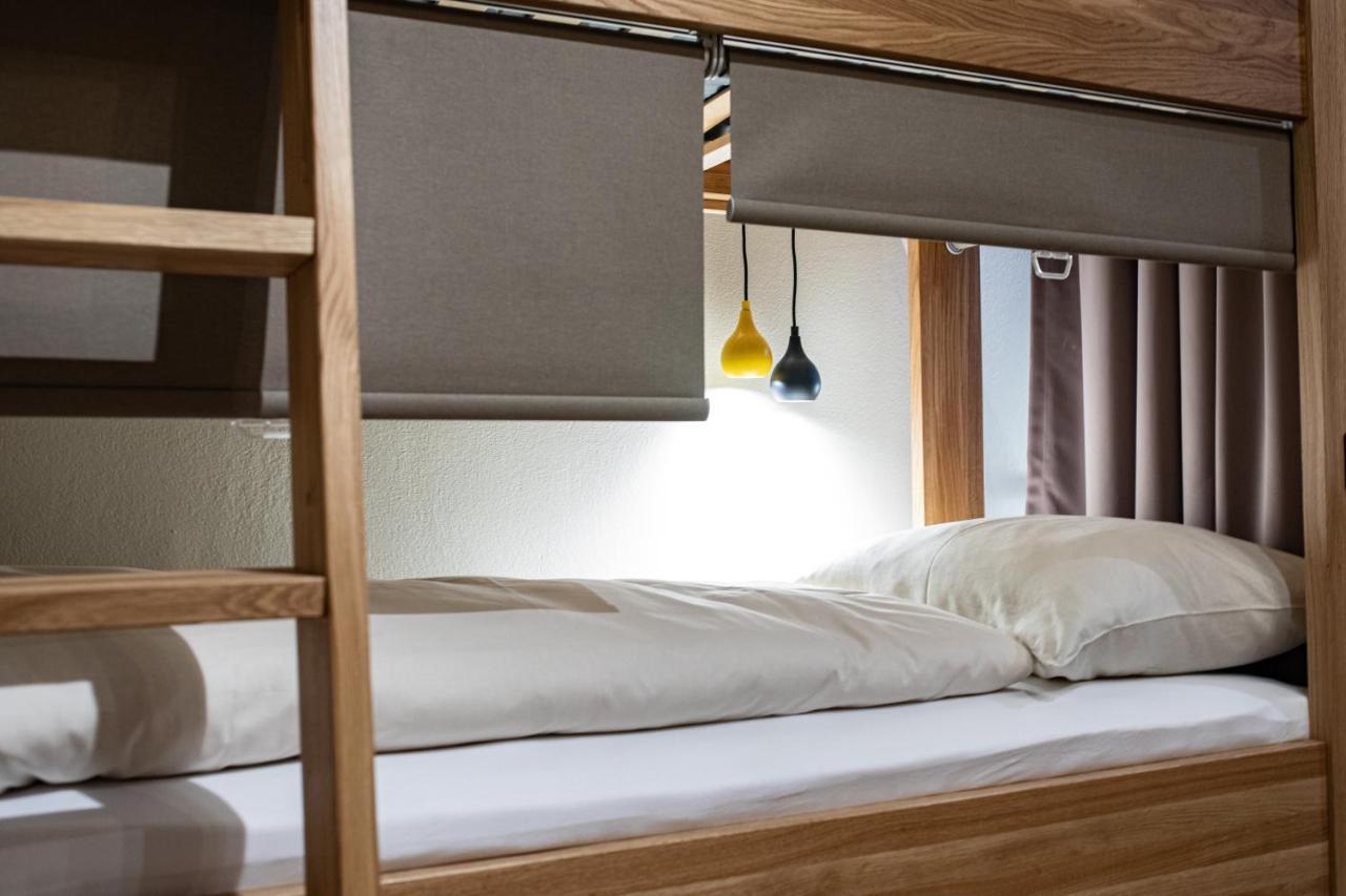 Roomie Alps Design Hostel 키츠부헬 외부 사진